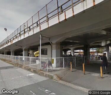 馬橋駅西口高架下自転車駐車場の写真