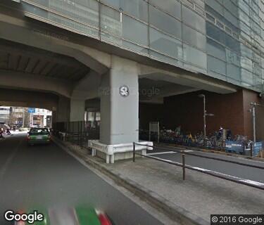 秋葉原駅中央口高架下自転車駐車場の写真