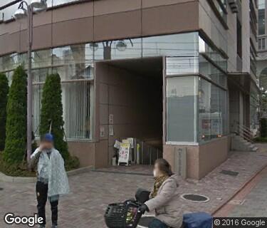 日本工学院地下自転車駐車場の写真