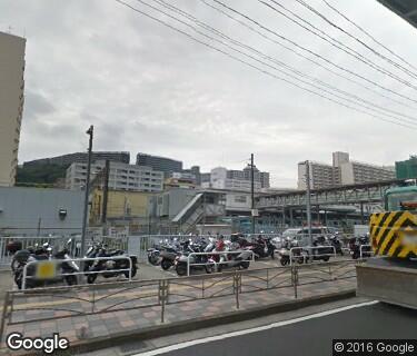 磯子駅東口の写真