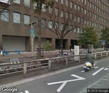 渡辺通駅路上自転車駐車場(電気ビル本館前)の写真