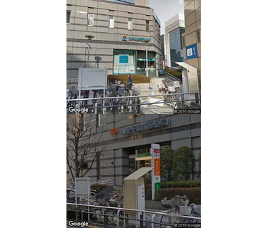 八王子駅北口駅前駐輪帯の写真